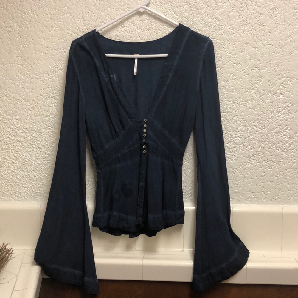 Free People bell sleeve blouse